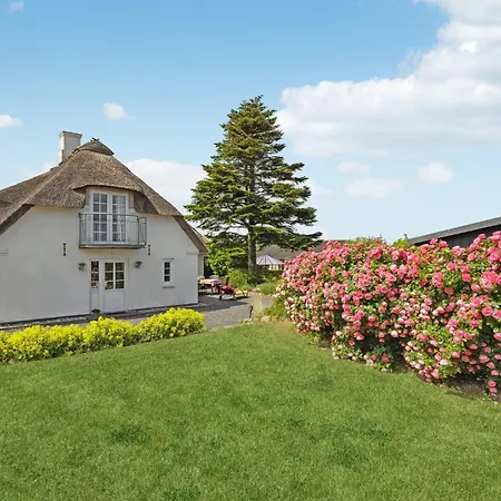 Three-bedroom In Sydals Tatil Evi *
