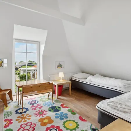 Feriehus Three-bedroom In Sydals