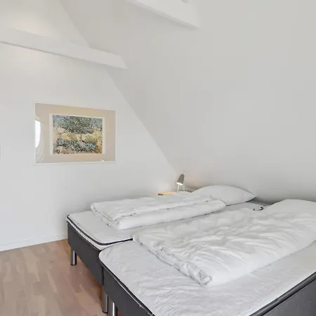 Three-bedroom In Sydals Feriehus *